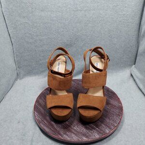 Steve Madden Tan Platform Heels